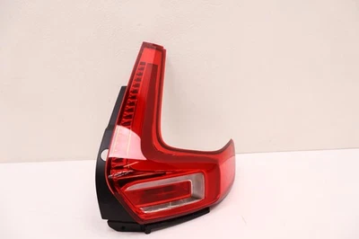 VOLVO XC40 LUZ TRASERA DERECHA 31446791 - Imagen 1 de 4