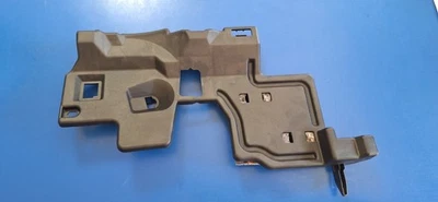 TOYOTA YARIS 20014-2018 OEM PANEL DE INSTRUMENTOS BAJO CUBIERTA 55606-0D050 Foto 1 de 3