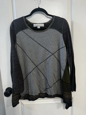 CURIO NEW YORK SIZE M WOMENS GRAY/BROWN/BEIGE/GREEN LONG SLEEVED SWEATER - Image 1 of 4