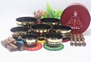 Schwarze Mantra Radierung Klangschalen Set - 7er Set handgefertigte Klangschalen - - Bild 1 von 5