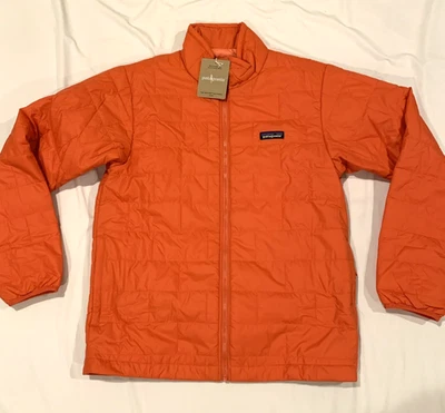 Новый с Ярлыками $119 Patagonia Nano Puff кирпич стеганая куртка молодежи XL /14 Pimento красный - Изображение 1 из 4