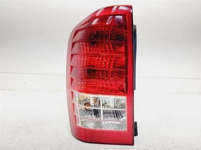 Задний фонарь водителя 2010-2014 Kia Sedona LWB 118,9 дюйма вариант K13D 92401-4J000 - Изображение 1 из 4