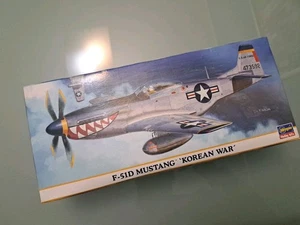 F-51D Mustang Korean War Hasegawa 1/72 As New - Foto 1 di 8