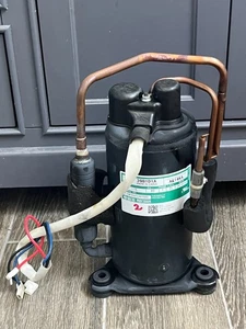 GE General Electric Frigidaire AC Unit Compressor 39B1D1A R-410A A&14KA 115V #4 - Picture 1 of 7