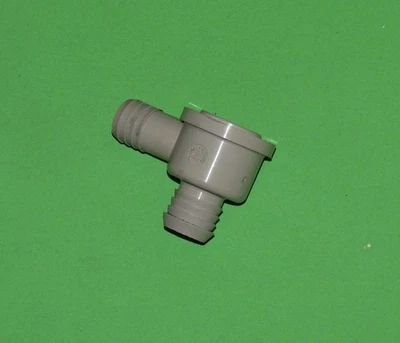 GM Cars Power Brake Booster Check Valve - Image 1 of 4