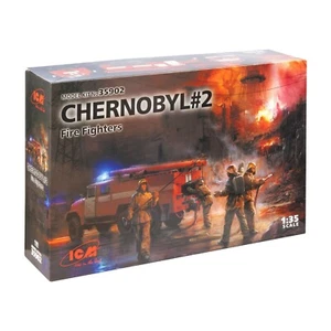 ICM 35902 Scala 1:35 Chernobyl #2. Camion dei pompieri e 4 personaggi e diorama - Foto 1 di 24