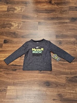 Camiseta de fútbol Athletic Works 5T niño manga larga nunca retroceder nueva.  Foto 1 de 4