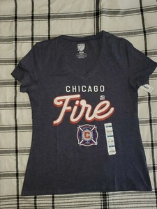 MLS Chicago Fire Medium Women's short sleeves T-Shirt V Neck Blue Red White New - Picture 1 of 4