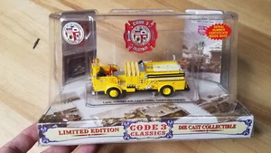 Code 3 Classics Los Angeles Crown Firecoach 1/64 - Picture 1 of 1