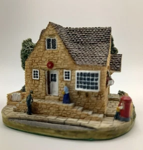 Z Scale Gauge Locomotive Diorama Village Post Office Model Railway Full Scenery - Picture 1 of 1