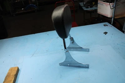 1464 09 HARLEY-DAVIDSON SOFTAIL FLST PASAJERO TRASERO BARRA SISSY RESPALDO ASIENTO Foto 1 de 4