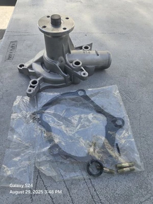 Water Pump For Dodge Power Ram 50, 1983-1993 Dodge Ram 50, 1983-1996 Mitsubishi  - Image 1 of 4