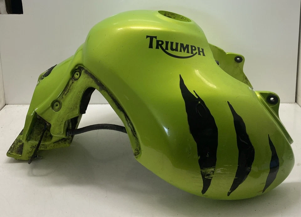 ♻️ Triumph 955 Tiger 955i 2001 - 2006 Fuel Tank ♻️ — 第 1/4 张图片