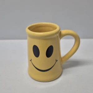 Vintage Smiley Happy Face Gelb Schnapsglas Expresso Kaffeebecher Tasse - Bild 1 von 9