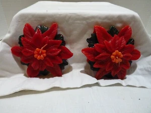 VTG SET OF 2 POINSETTIA CANDLES MADE FOR LILLIAN VERNON BY RAINBOW CANDLE HK - Picture 1 of 8
