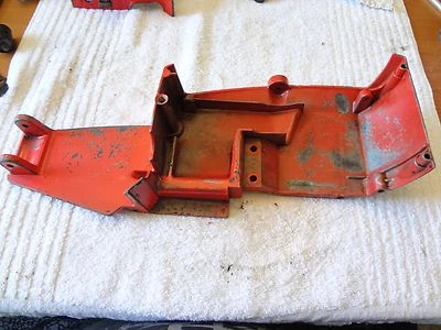 Placa inferior Roper Craftsman 3,7/18  Foto 1 de 2