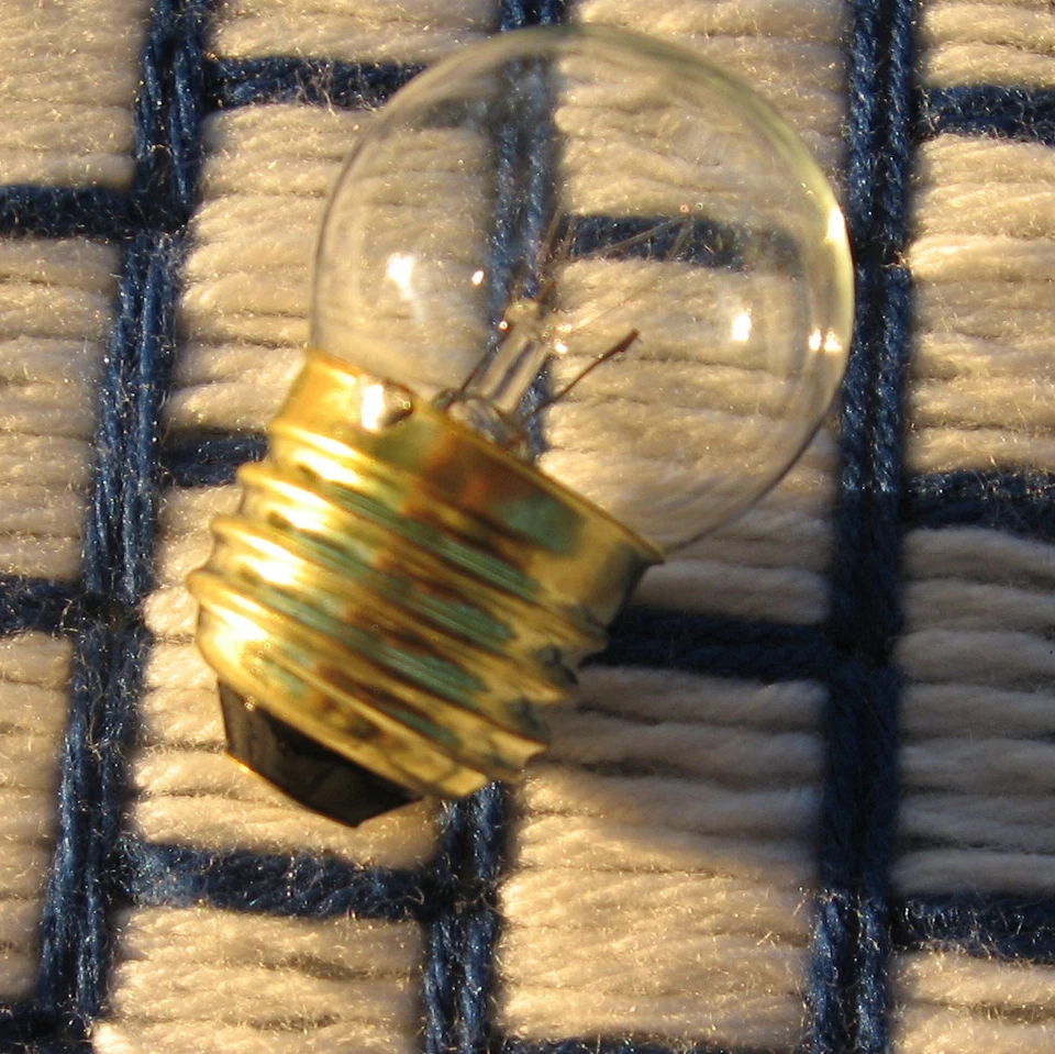 NEW 7.5w Clear S11 sign & night LIGHT BULB 7 &1/2 WATT 7.5S11 medium SHIPSfor7¢* - Image 1 of 4