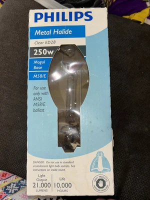 Philips Clear ED28 Mogul Base Metal Halide Lamp - Image 1 of 4