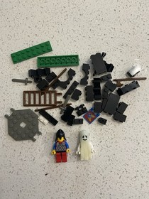 LEGO Castle: Black Knights Guardshack (1888) Vintage COMPLETE SET No Manual