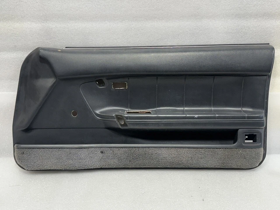 Toyota Celica 1986 1987 1988 1989 puerta del pasajero derecho panel de moldura gris manual Foto 1 de 4