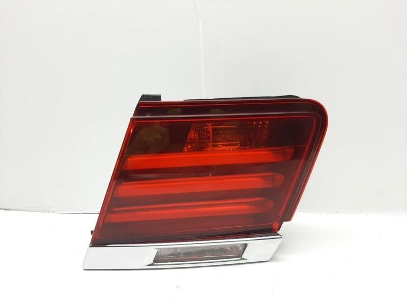2013-2016 BMW 740i 750i Right Inner Tail Light Lamp Passenger LCI 63217300272 - Image 1 of 4