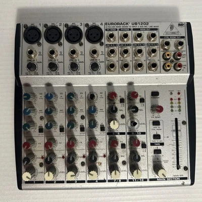 Behringer Eurorack UB1202 -no power cord - Image 1 of 4