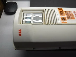 ABB ACH1401600535 + 20B0000 N12 HVAC Adjustable Speed Control (480V) - Picture 1 of 5