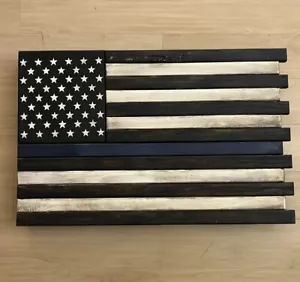 WOODEN RUSTIC STYLE LIBERTY HOME AMERICAN FLAG GUN CONCEALMENT MAGNETIC LOCK - Picture 1 of 13