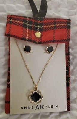 Позолоченные ювелирные изделия, черный и золотой клевер серьги и ожерелье с подарочной сумкой. Новый с Ярлыками - Изображение 1 из 2