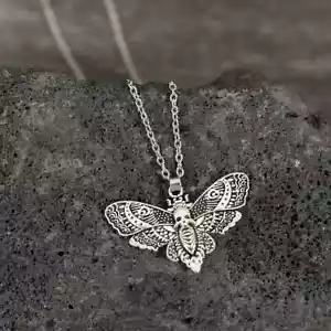 Gothic Style Schmetterling/Motte Schädel Anhänger Halskette - Bild 1 von 2