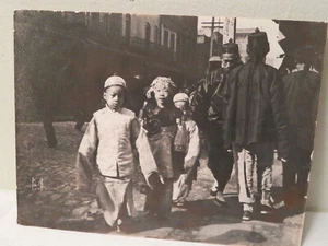 Foto de Colección Antigua Montaje Seco B/W Sepia Niños Chinos 1885 Arnold Genthe 14x10 - Imagen 1 de 3