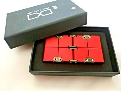 Roter Aluminium Infinity Würfel Fidget Spielzeug Angst Stress ADHS OCD Erwachsene Kinder 👀💗 - Bild 1 von 4