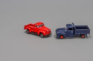 Vintage Pickup & Dump Truck (2-Models) - HO/1:87 - Picture 1 of 1