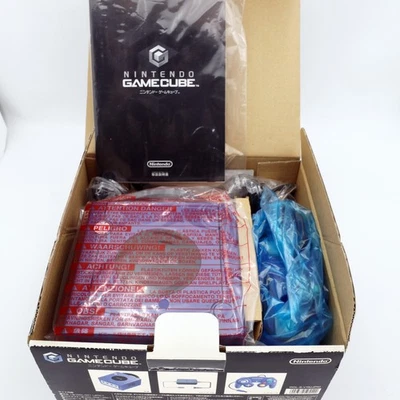 New Nintendo GameCube Console Violet Indigo DOL001 (NTSC-J)  Japanese - Image 1 of 4