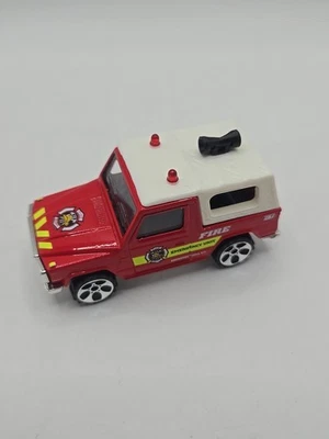 Carro modelo vintage Realtoy vermelho Greater Manchester Service Fire MBG WagonToy em escala 1/57 - Imagem 1 de 4