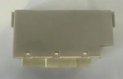 Lexus CT200H 2010-2015 Toyota Relé Integración 82641-75080 Foto 1 de 4