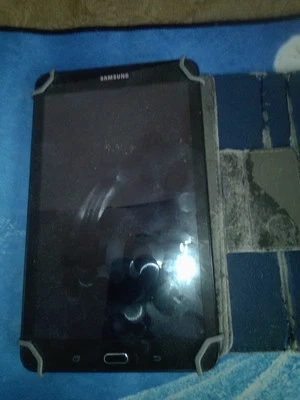 Samsung Tablet Work Perfect Plus Free Case With It Foto 1 de 4