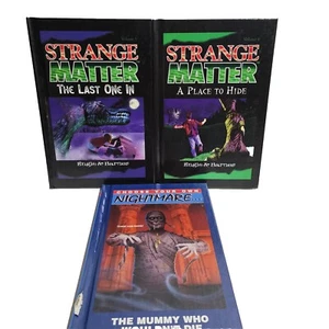 Strangematter 3 Hardcover Books - Imagen 1 de 3