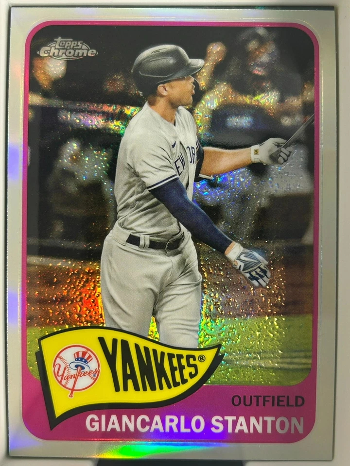 2021 Topps - Chrome 1965 Topps Redux Giancarlo Stanton #TH65-34 Refractor - Image 1 of 1
