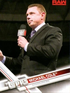 2017 Topps WWE Wrestling Card #24 Michael Cole - Foto 1 di 2