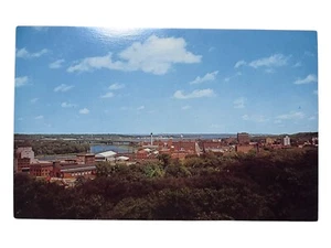 Skyline veduta di Moline, Illinois, con vista sul ponte dell'Arsenale - cartolina non spedita - Foto 1 di 2