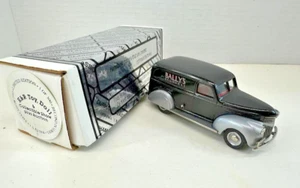 Durham Classics 1/43 1941 Chevy Panel K&R Bally's 1st Xmas Show 1 of 300 MIB - Picture 1 of 6