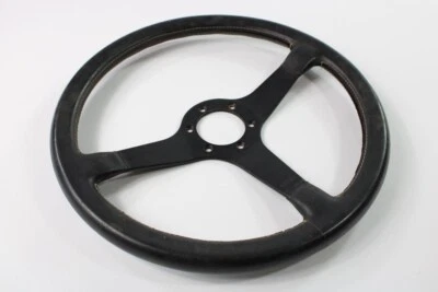 Volante Ferrari Testarossa Mondial MOMO 1980-96 Foto 1 de 4