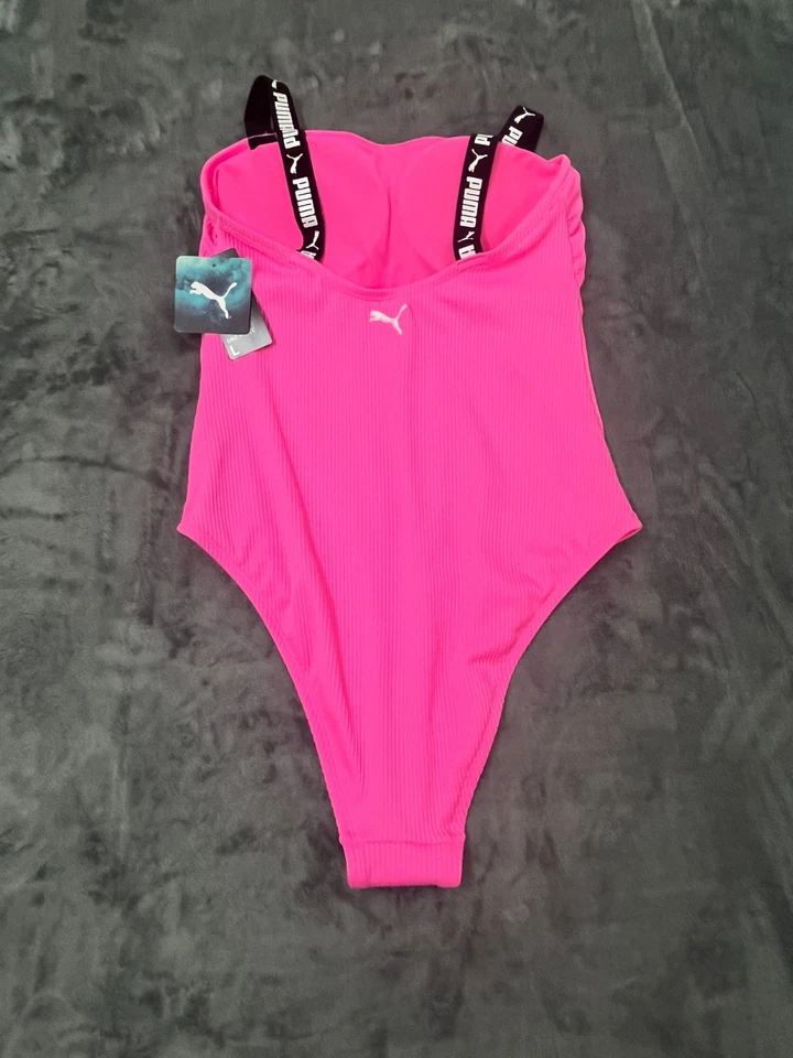 Traje de baño PUMA de una pieza para mujer grande rosa acanalado forrado completo resistente al cloro Foto 1 de 4