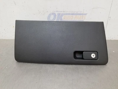 22 2022 KIA TELLURIDE EX INTERIOR GUANTERA NEGRA Foto 1 de 4