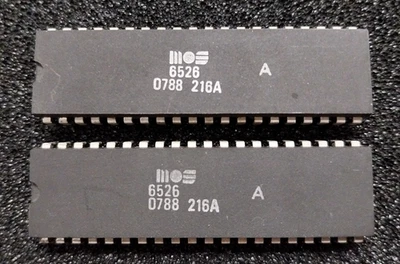 2x MOS 6526 A Commodore 64 CIA with same date code (0788) - Image 1 of 3