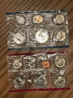 1980 US Mint Set, 11 Coins (P & D), Orig Package - Combined Shipping OK J - Image 1 of 4