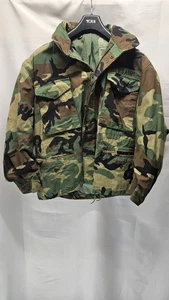 Herren Military Issue Größe Medium X-short Cold Weather Woodland Tarnjacke - Bild 1 von 2
