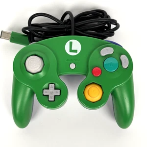 Club Nintendo Luigi Green Blue GameCube Controller Japanese 🧼 Cleaned 🧼 - Picture 1 of 9