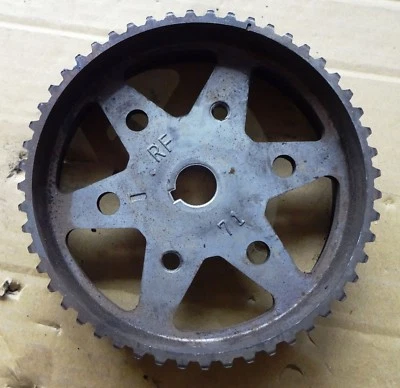 MAZDA CAPELLA 626 RF-T TRACCIÓN DELANTERA 1982 92 BOMBA DE INYECCIÓN DE COMBUSTIBLE DIÉSEL ENGRANAJE DE TRANSMISIÓN USADO Foto 1 de 2